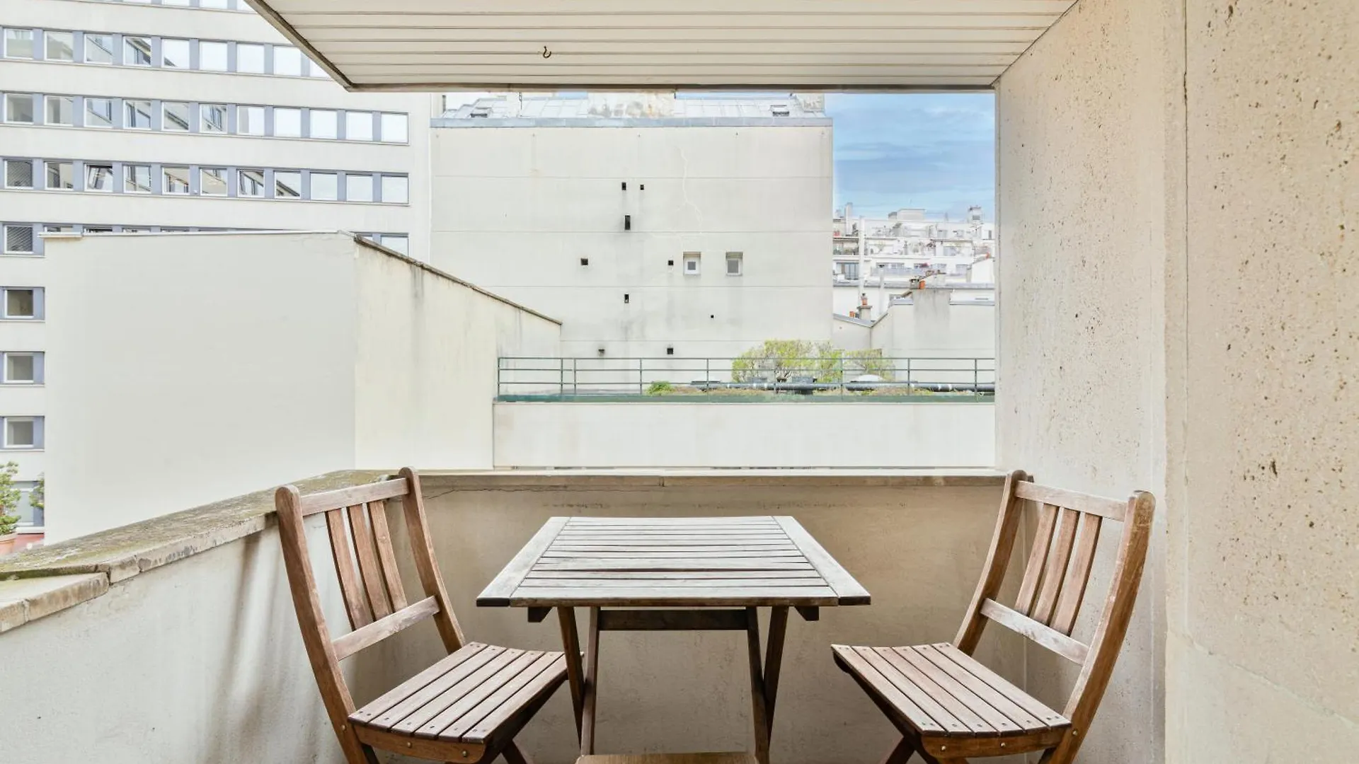 Appartement Quartier Tour Eiffel 4 Paris Apartment